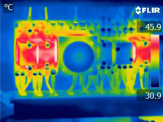 画像：電力・電気設備点検02