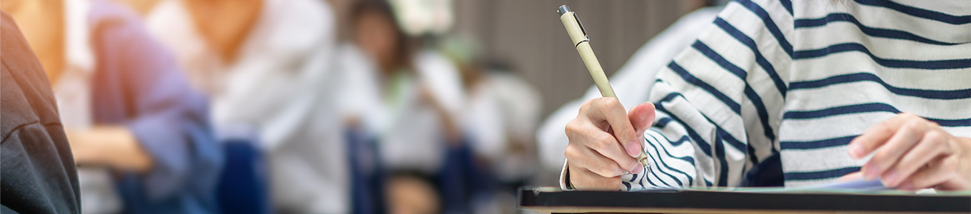 画像：学校・教育機関における電子黒板導入ガイド