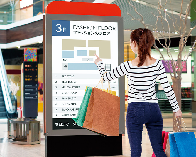 来店客がディスプレイをタッチして操作できるフロアマップ