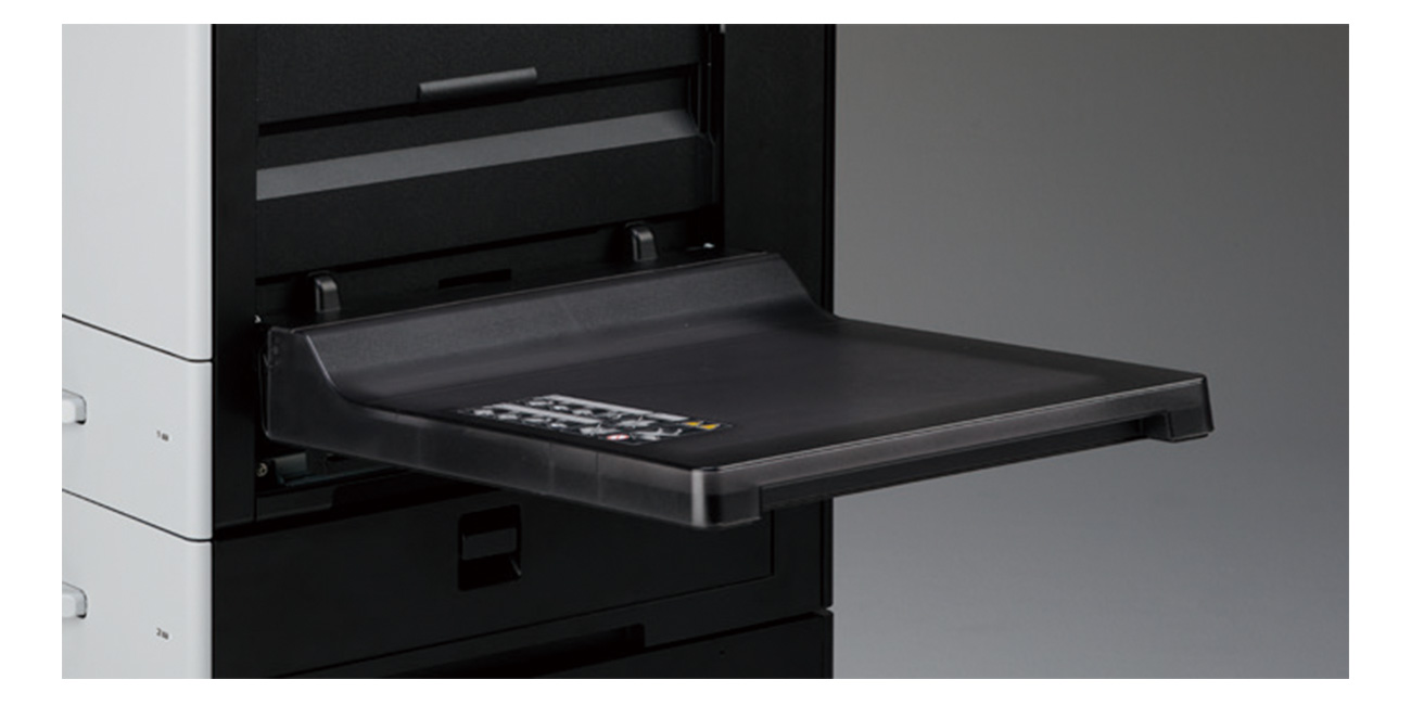 画像：用紙を保護する手差しトレイカバー