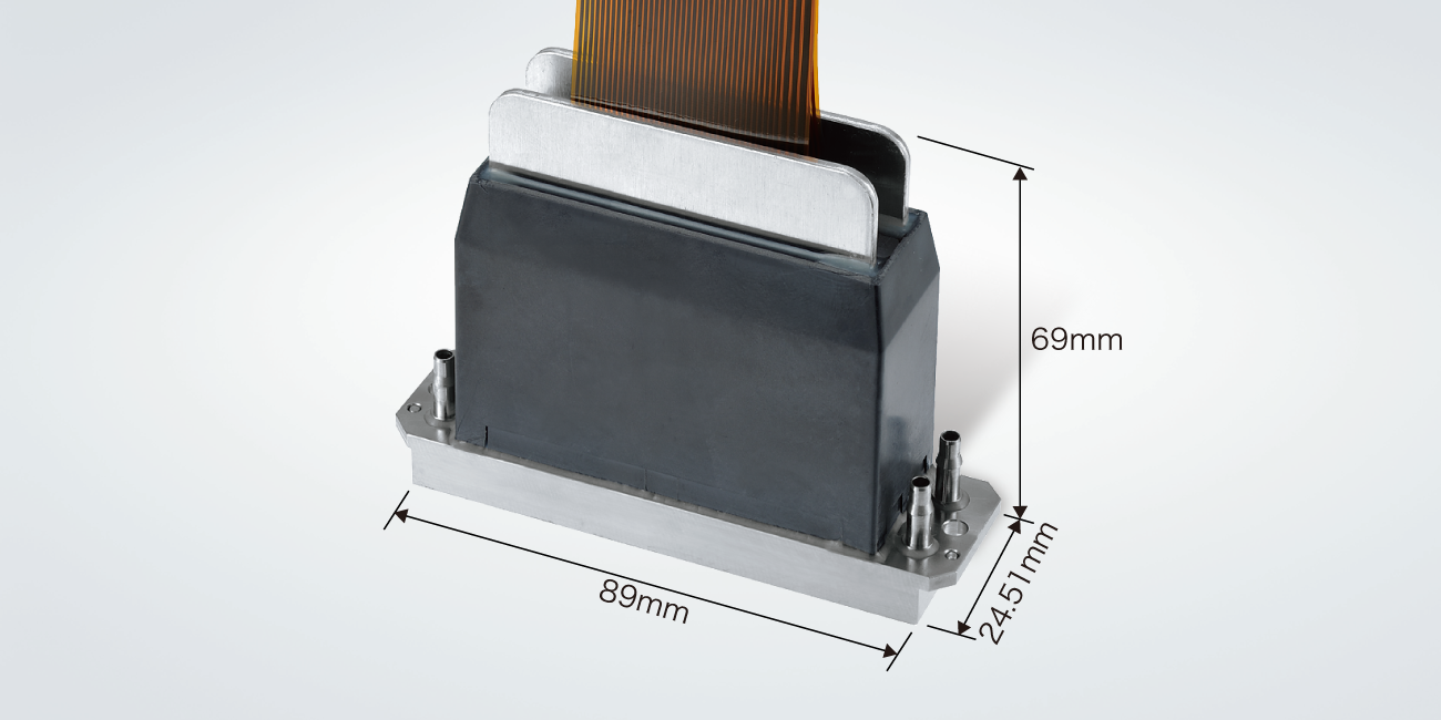 幅：89ミリメートル、奥行：24.51ミリメートル、高さ：69ミリメートル