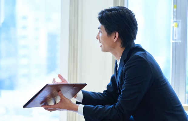 学習機能付きOCRでカンタン登録！会社にいなくても契約内容を確認できる