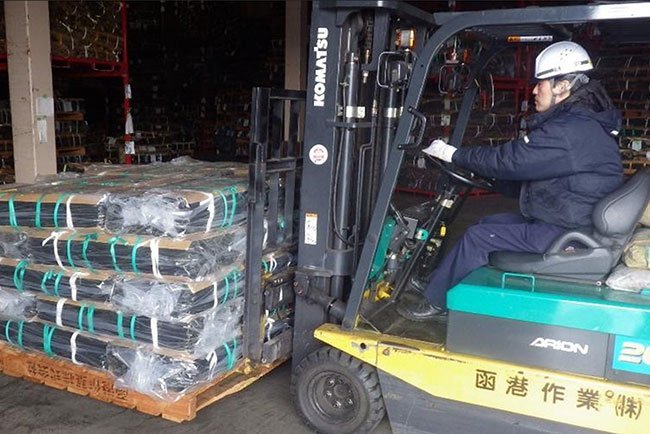 倉庫事業はまだ収益貢献度は低いが、子会社の管理部門統合など経営効率化により成長を目指す