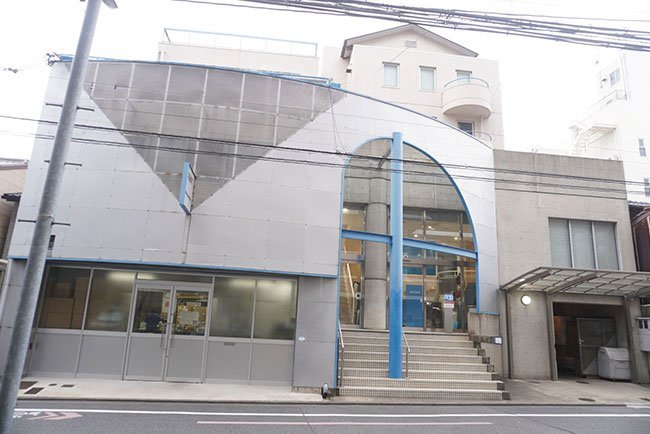 オリオンの本社の外観