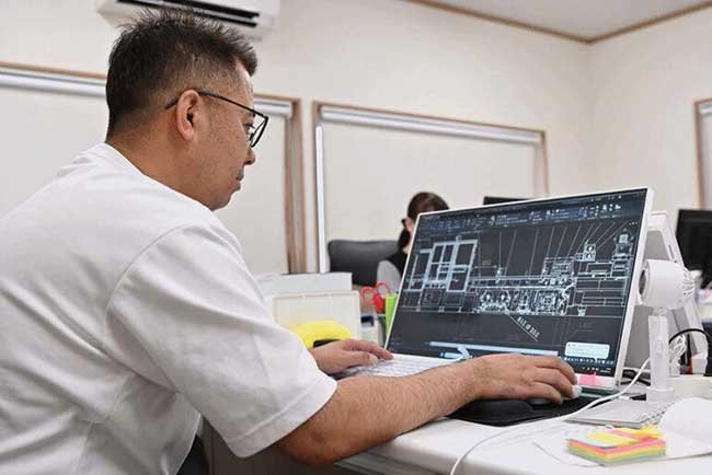 CADを扱う出雲社長