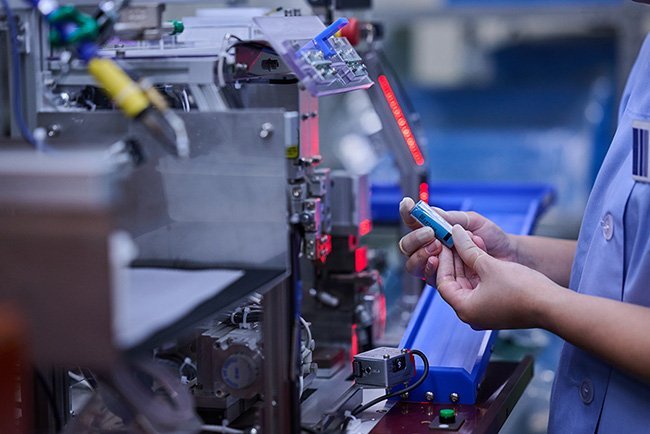 安中第二工場のリチウムイオン電池の製造ライン