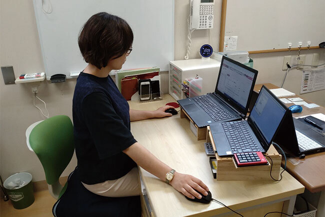 勤怠管理はシフト表と連動。タイムカードからの手作業による集計から解放された