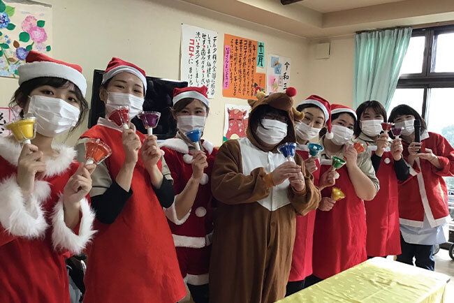 岩村社長は、職員同士のコミュニケーションも重視。社内サークルも実施したいという