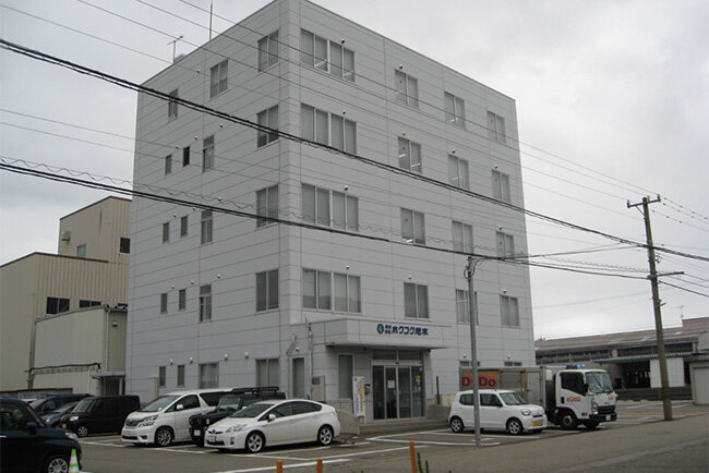 ホクコク地水の本社の外観
