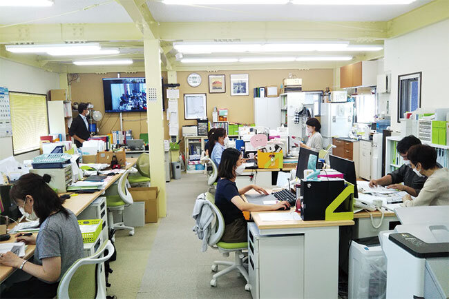豊明の本社オフィスの様子