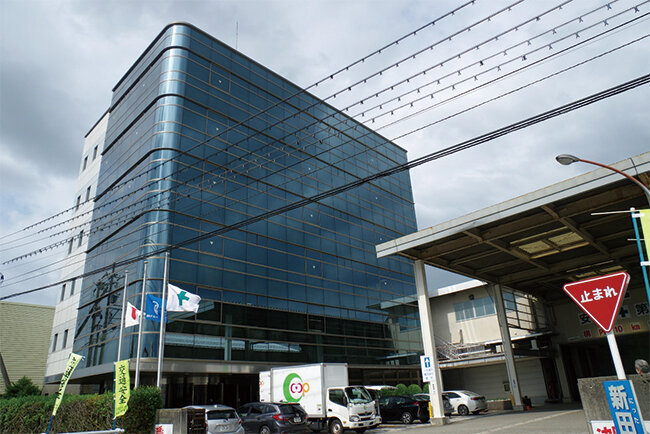 阪神グループが入っている阪神ホールディングス本社ビル