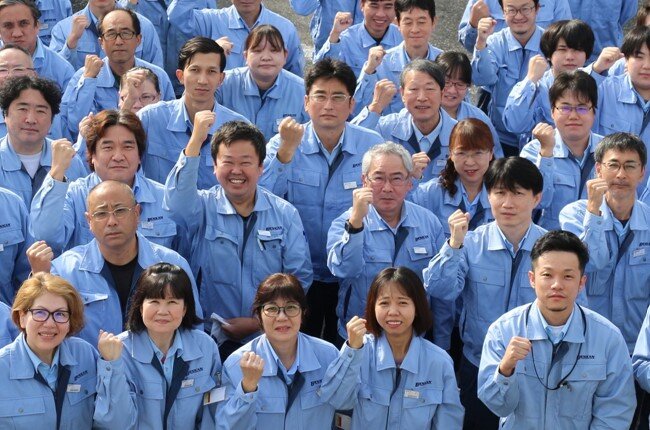 従業員の方々の表情から良い会社の雰囲気が伝わってくる