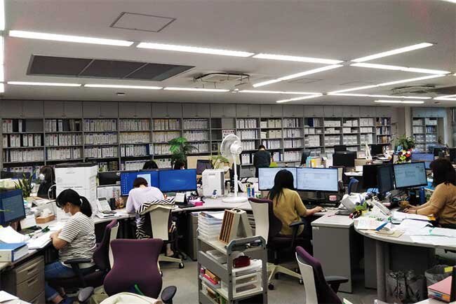 ナイガイのオフィスの様子