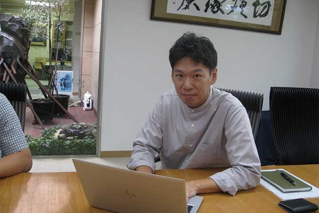 IT戦略課チーフの塚本敬さん