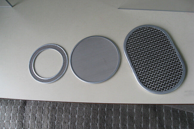 八尾金網製作所が製造している製品のサンプル