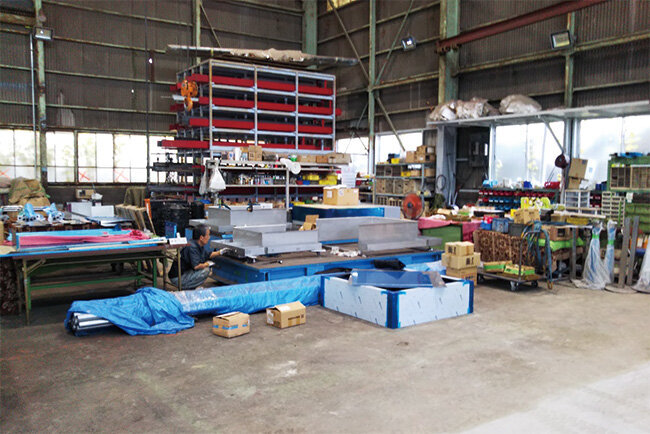 宮本スケールの工場の様子