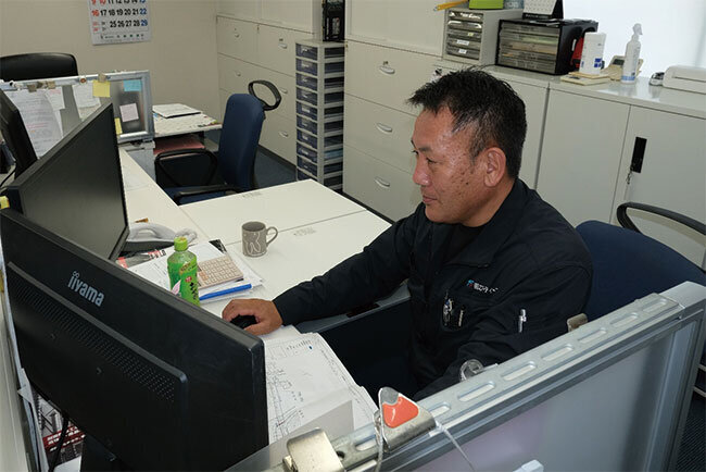 藤井社長を支える香川孝之営業部長