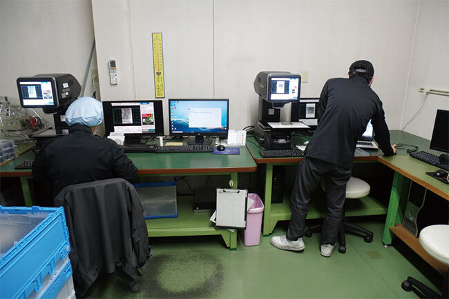 高額だが有用な検査機器を導入して検査効率を高めた