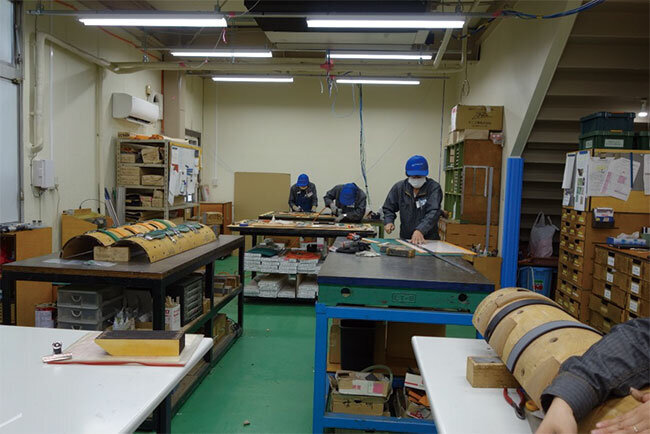 円筒抜型の作業現場