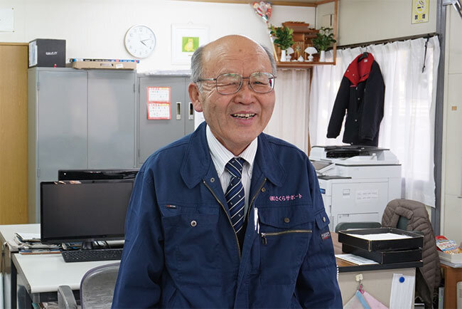 にこやかに話す加藤義隆社長