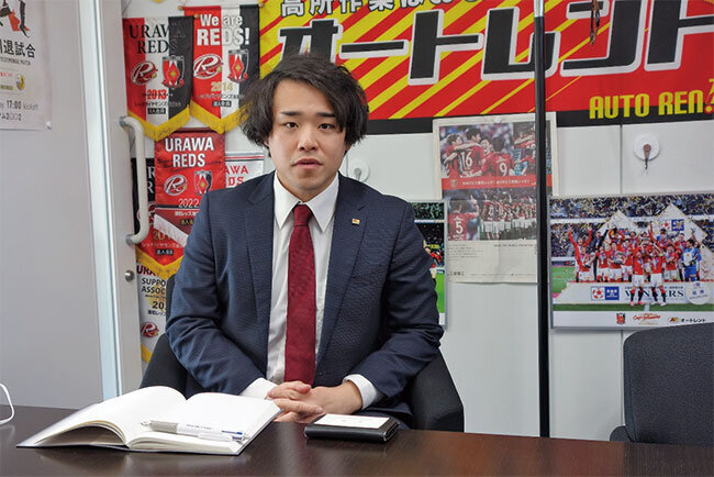 「業務効率は格段に上がった」と話す上野取締役）