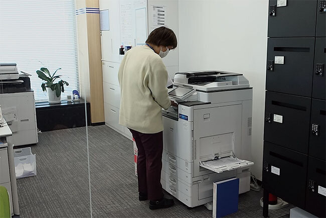 複合機を使ってペーパーレス化を推進