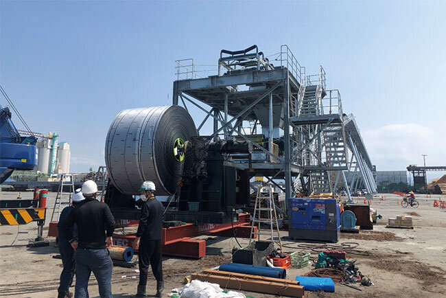 現場で使用されたベルト巻取機