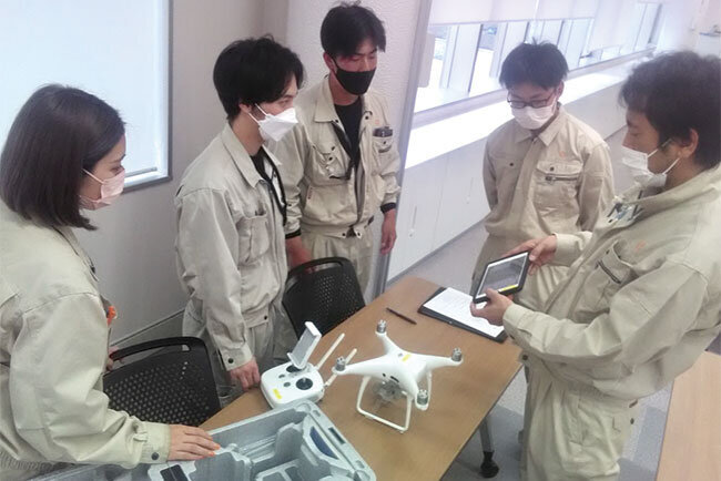 これからは若手と女性が土木業のイメージを革新していく