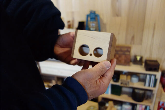 木工教室の作品で人気が高いスマートフォン用スピーカー