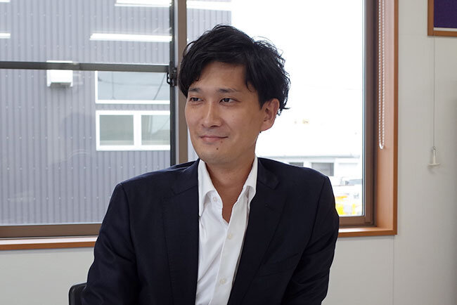 エステーケーの岩佐信清社長