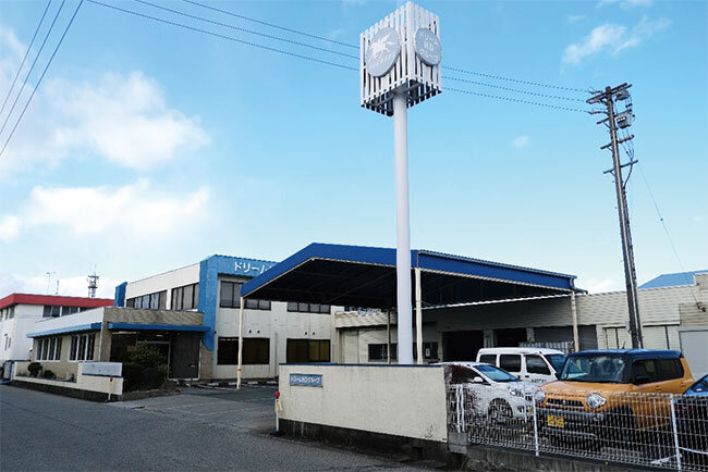 三重県松阪市にあるドリームホールディングス株式会社の本社