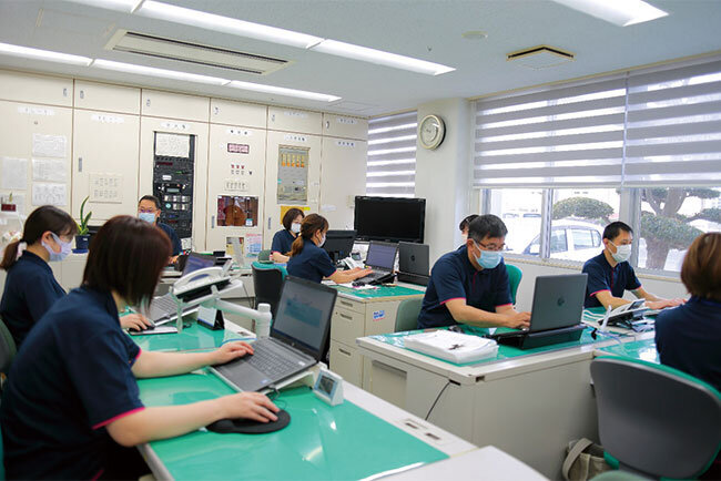 ヌーベルさんがわの事務所の様子