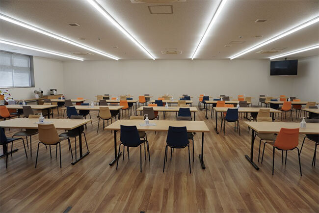 西尾工場の社員食堂