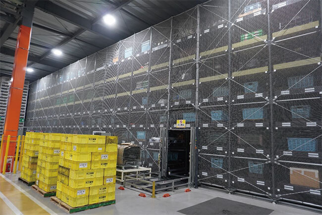 西尾工場に導入されている立体自動倉庫