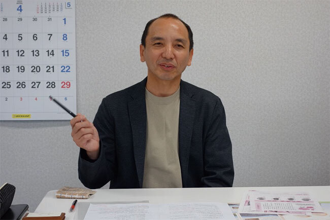 「地域住民によってつくられた施設」と話す篠田淳治専務理事