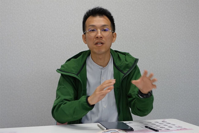 業務ソフトの導入で職員の手間が大幅に簡素化できたと話す牧内真事務長