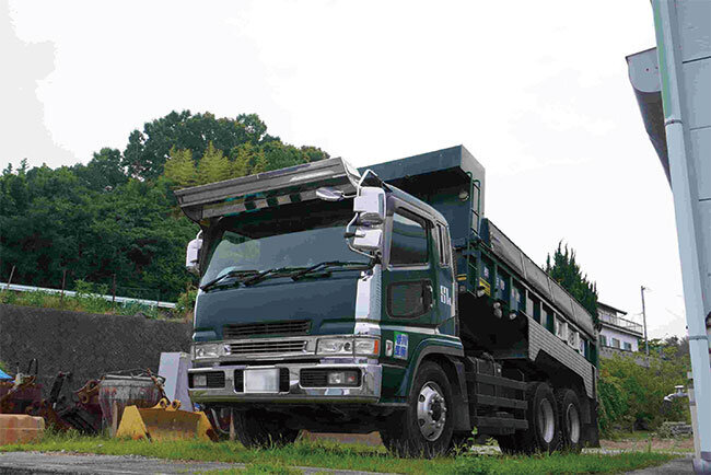 白雪興産が所有するトラック