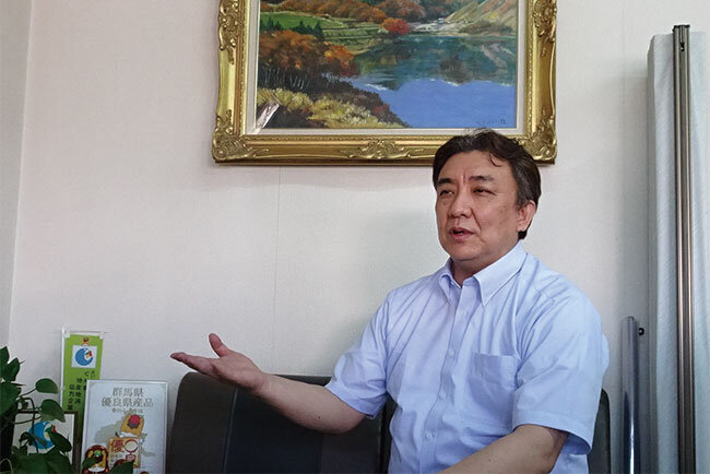 「前年度は貿易事業が業績に貢献しました」と小山勝宏社長