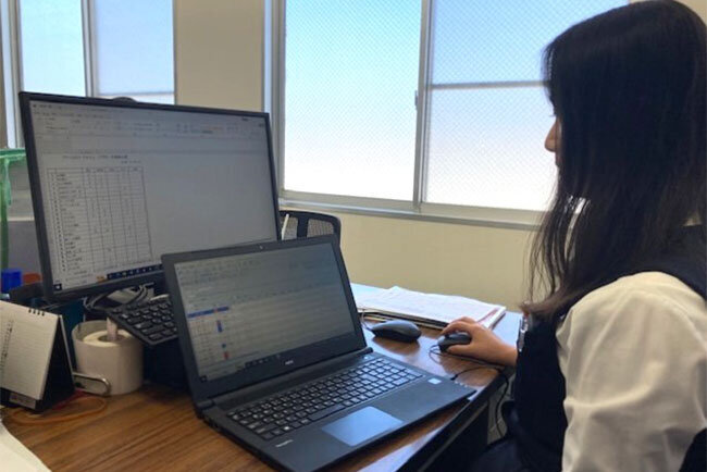 勤怠管理システムの導入によって、業務負荷の偏りが可視化され、残業の減少につながった