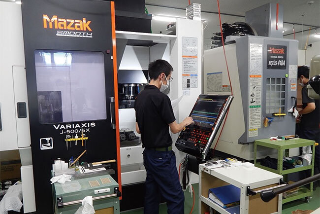 補助金で導入した5軸加工MC