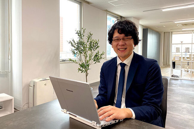 社内の情報システム化を一手に引き受ける和田正典さん