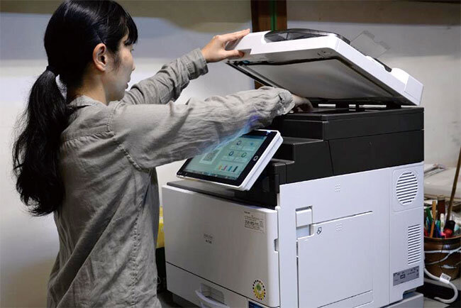 複合機導入によりスキャニング作業も容易になり、作業効率が格段に向上した
