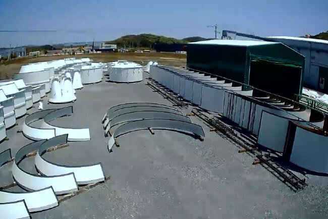 セメントタンク×7基の製作。陸送の制限により分割構造。