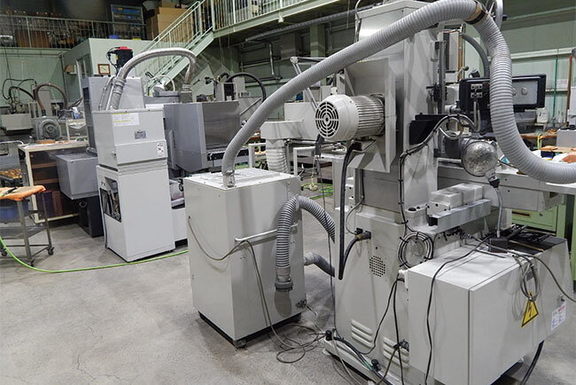 第2工場内の研磨機
