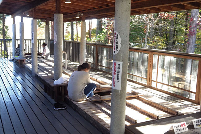 施設の充実を進める中で設置された足湯施設