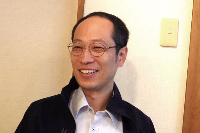 「幸いコロナも収束に向かい再建目標を就任1年目に達成した」と語る原賢三郎社長