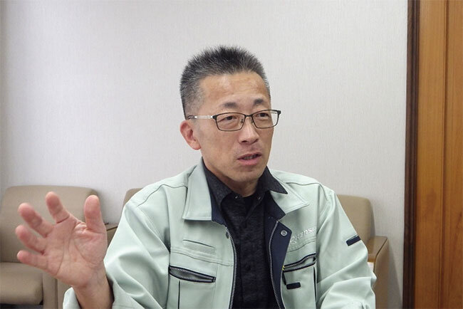 「チームワークの良さが当社最大の強みだ」と語る前川修康社長