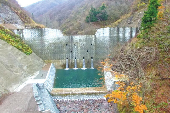 2016年度の近畿地方整備局福井河川国道事務所長賞を受賞した河川の第二堰堤工事