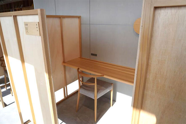 集中しやすいように設けられた個別ブース