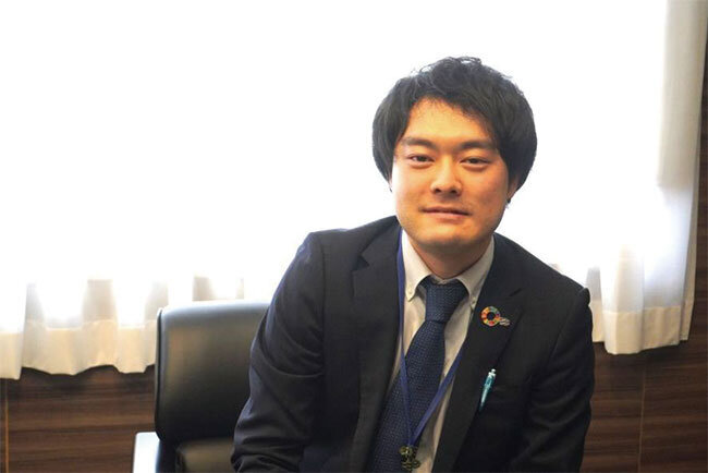 松井佑樹事務部事務統括課主任